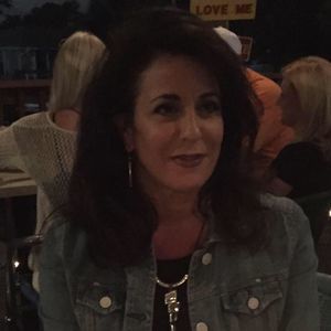 Meet your Posher, Rita